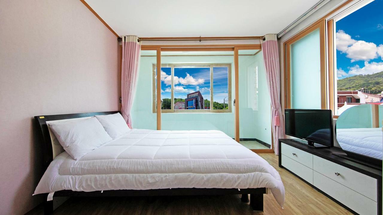 Samcheok Sol Beach Pension Εξωτερικό φωτογραφία