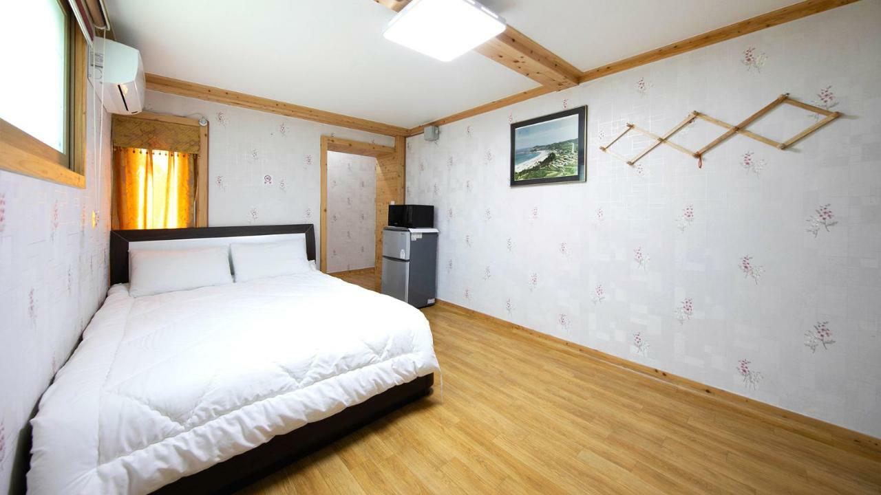 Samcheok Sol Beach Pension Εξωτερικό φωτογραφία