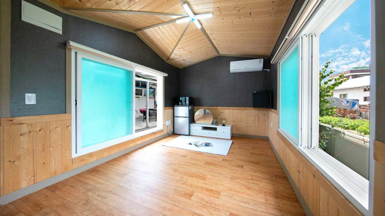 Samcheok Sol Beach Pension Εξωτερικό φωτογραφία