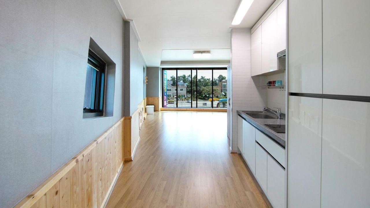 Samcheok Sol Beach Pension Εξωτερικό φωτογραφία