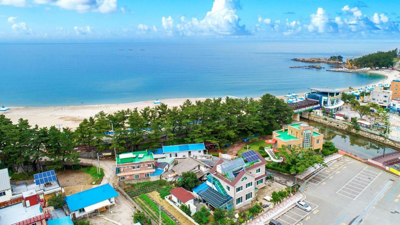 Samcheok Sol Beach Pension Εξωτερικό φωτογραφία